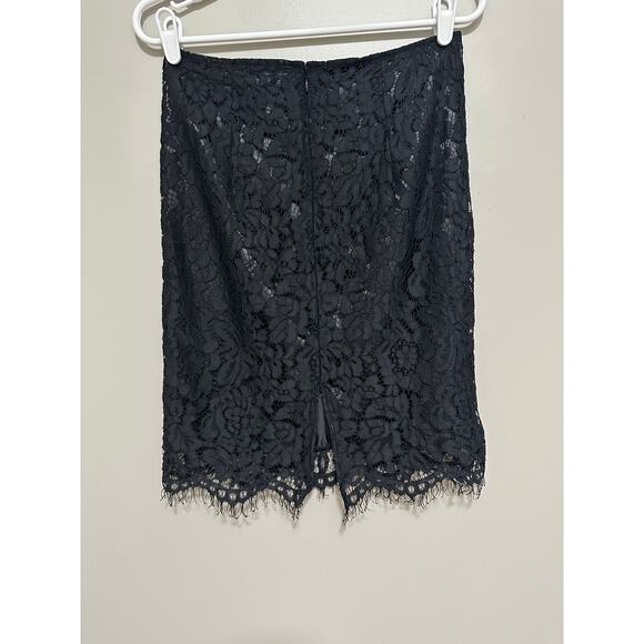 WHBH Black Floral Lace Overlay Lined Pencil Skirt Size 2 - Picture 5 of 9